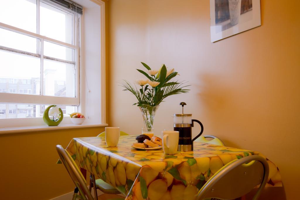 The Guesthouse East Eastbourne Room photo