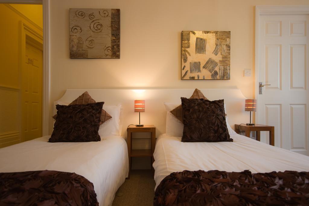 The Guesthouse East Eastbourne Room photo